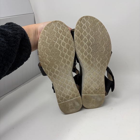 Fly London Strappy Wedge Sandals Size 38 or US 7.5/8 - Picture 8 of 11